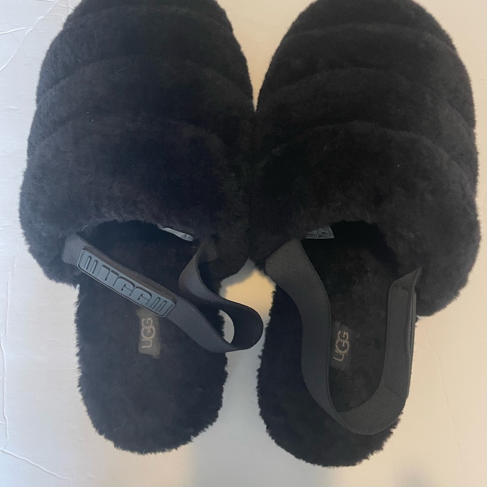 UGG Black Fluffy Sandals